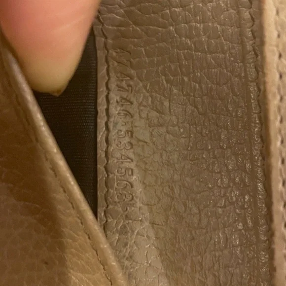 Gucci Taupe Pebbled Leather Tri-Fold Wallet with Gold GG - Picture 11 of 11